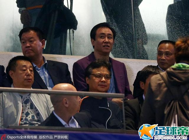 于是，她几乎不假思索的脱口问道：詹小姐……我真的可以给您和维斯特女士做向导吗？。